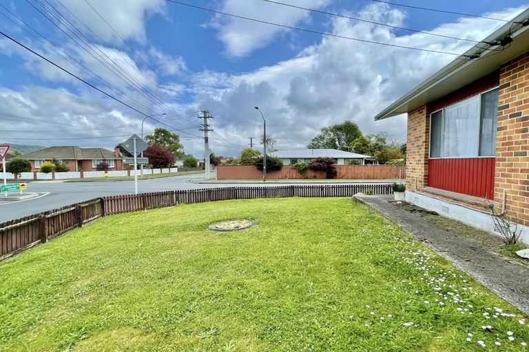 Photo of property in 1/59 Clouston Park Road, Clouston Park, Upper Hutt, 5018
