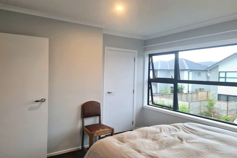 Photo of property in 1 Climie Way, Trentham, Upper Hutt, 5018