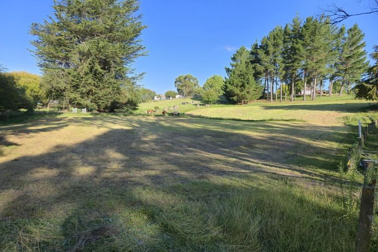 Photo of property in 48 Kenderdine Road, Elsthorpe, Otane, 4277