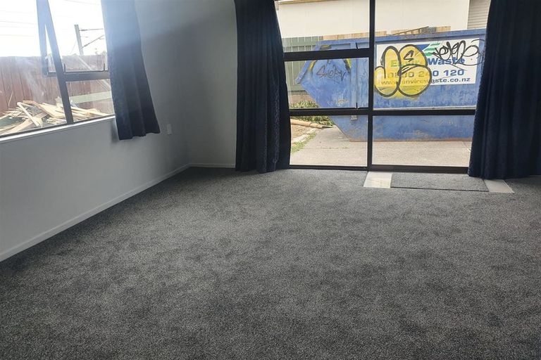 Photo of property in 2/6 Woodside Road, Manurewa, Auckland, 2102