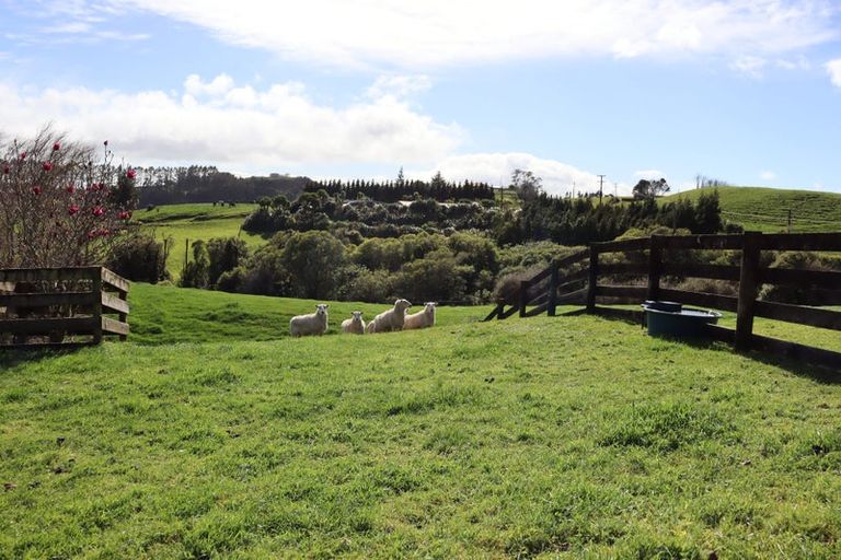 Photo of property in 772 Upland Road, Egmont Village, New Plymouth, 4372