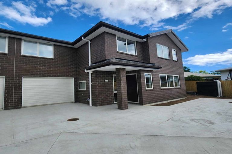 Photo of property in 4c Bosun Place, Te Atatu Peninsula, Auckland, 0610