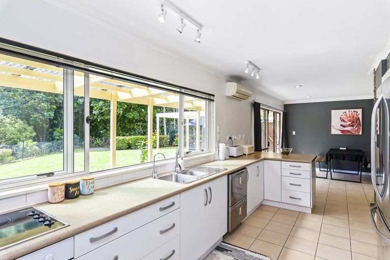 Photo of property in 79 Belvedere Avenue, Waikanae, 5036
