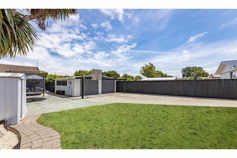 Photo of property in 45 Cottonwood Street, Parklands, Christchurch, 8083
