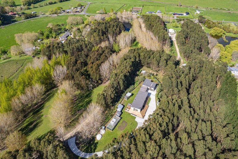 Photo of property in 673 No 3 Line, Okoia, Whanganui, 4582