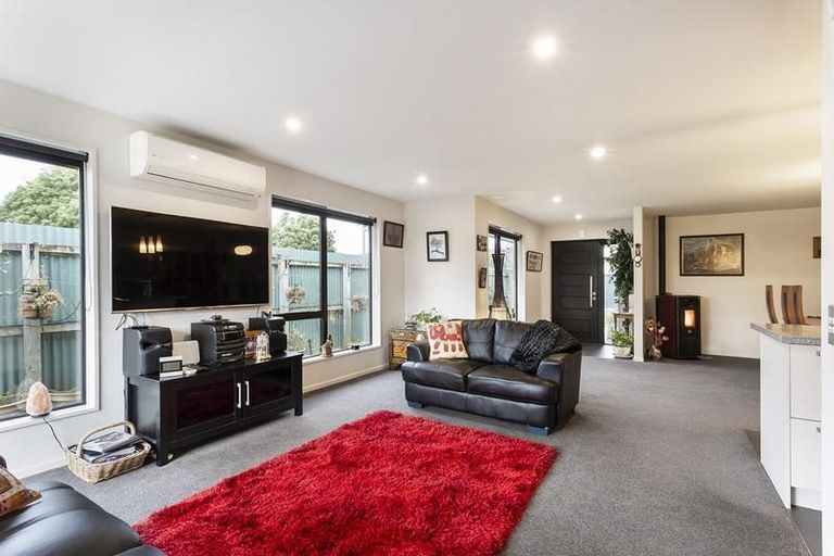 Photo of property in 13c Wickliffe Street, Mosgiel, 9024
