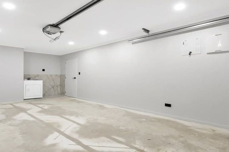 Photo of property in 147c Bucklands Beach Road, Bucklands Beach, Auckland, 2012