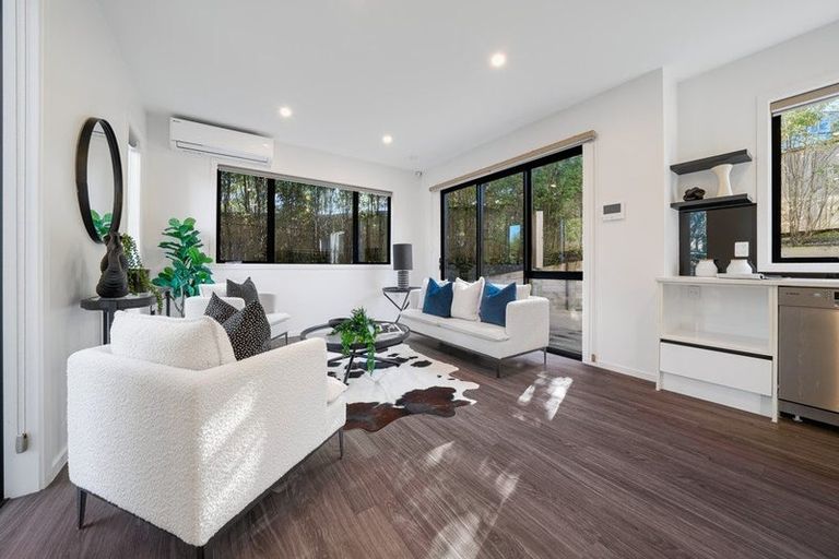 Photo of property in 2a Marina Road, Torbay, Auckland, 0630