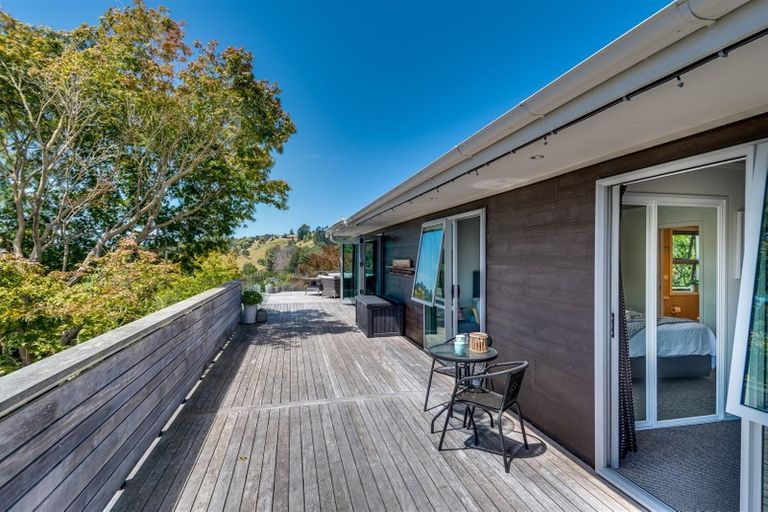 Photo of property in 304 Hill Road, Eskdale, Napier, 4182