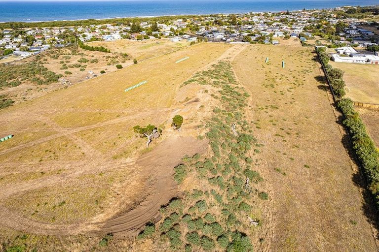 Photo of property in 97 Manuka Street, Castlecliff, Whanganui, 4501