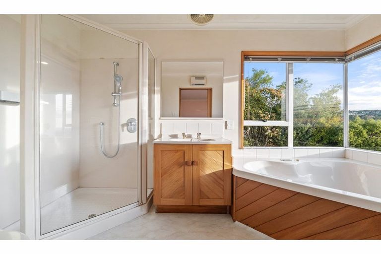 Photo of property in 40 Woodlau Rise, Huntsbury, Christchurch, 8022