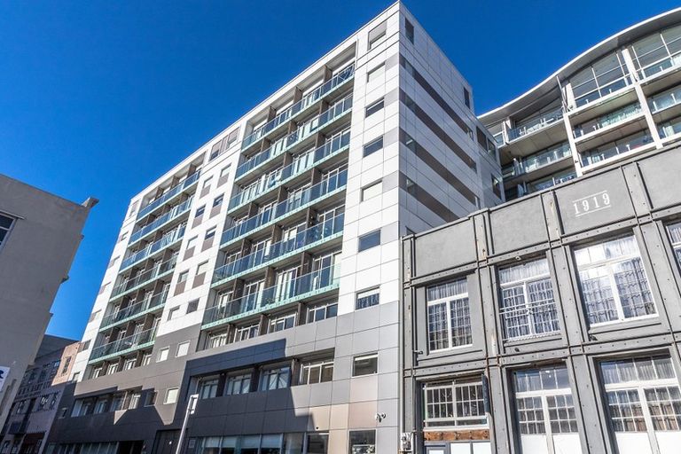 Photo of property in Monvie Apartments, 712/15 Holland Street, Te Aro, Wellington, 6011