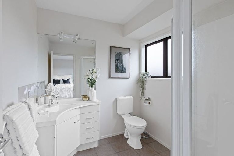 Photo of property in 57a Glencoe Road, Browns Bay, Auckland, 0630