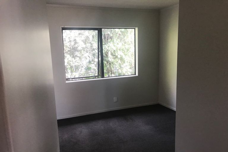 Photo of property in 9b Penton Road, Stanmore Bay, Whangaparaoa, 0932