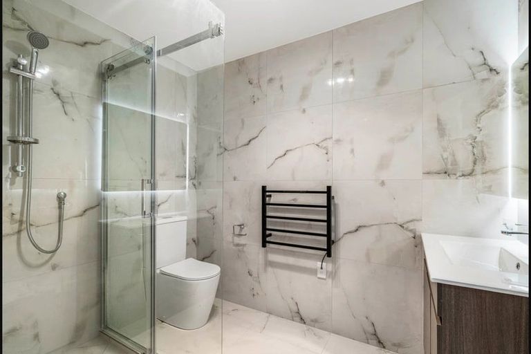 Photo of property in 22b Sharland Avenue, Manurewa, Auckland, 2102