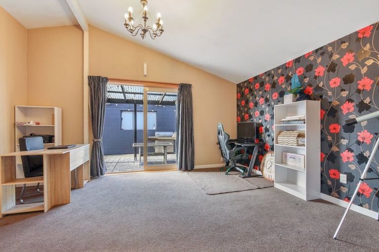 Photo of property in 66 Akaroa Street, Kaiapoi, 7630