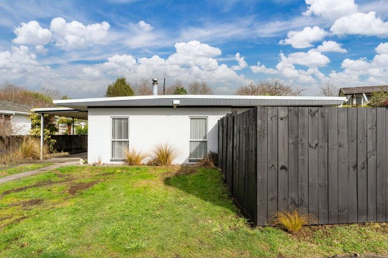 Photo of property in 17 Poihaere Street, Turangi, 3334