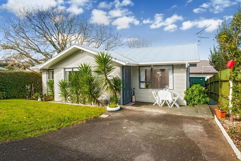 Photo of property in 14a Price Crescent, Mount Wellington, Auckland, 1060