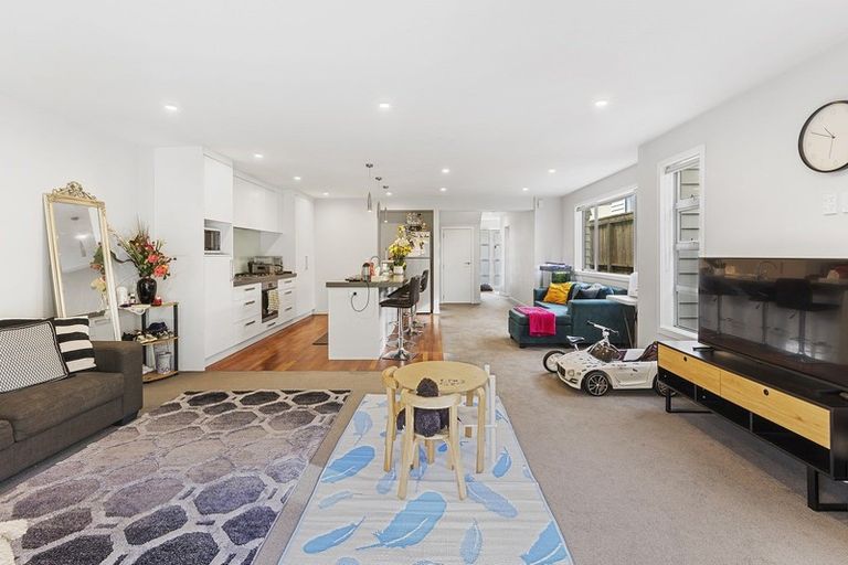 Photo of property in 213 Mclintock Street North, Johnsonville, Wellington, 6037