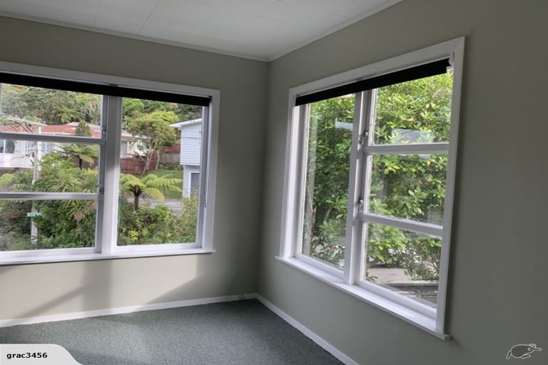 Photo of property in 128 Awarua Street, Ngaio, Wellington, 6035