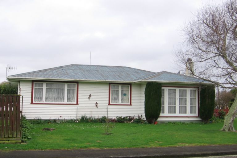 Photo of property in 2 Firth Place, Awapuni, Palmerston North, 4412