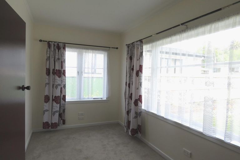 Photo of property in 11 Fenton Street, Papatoetoe, Auckland, 2025