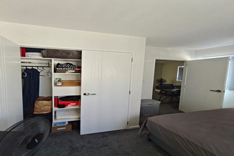 Photo of property in 12c Minaret Drive, Bucklands Beach, Auckland, 2014