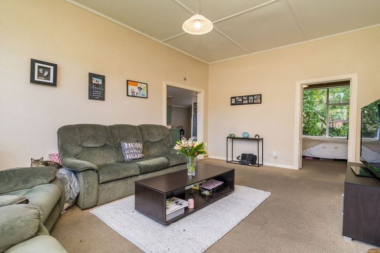 Photo of property in 4 Ashmore Street, Halfway Bush, Dunedin, 9010