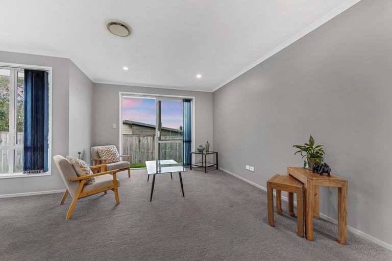 Photo of property in 9 Mcneish Place, Pokeno, 2402