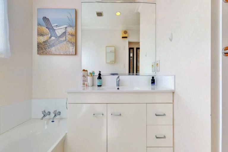 Photo of property in 57c Maxwells Road, Otumoetai, Tauranga, 3110