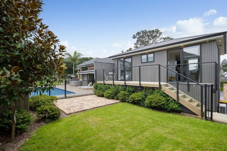 Photo of property in 35 Rock Isle Road, Torbay, Auckland, 0630