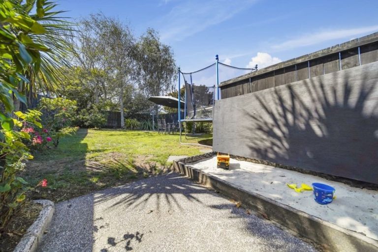 Photo of property in 2/32 Udys Road, Pakuranga, Auckland, 2010