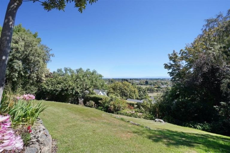 Photo of property in 32 Glenelg Spur, Hillsborough, Christchurch, 8022