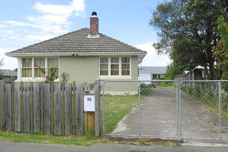 Photo of property in 32 Fenchurch Street, Redwood, Christchurch, 8051