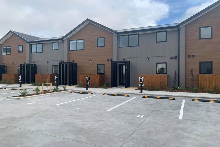 Photo of property in 7/25 Hargest Crescent, Sydenham, Christchurch, 8023