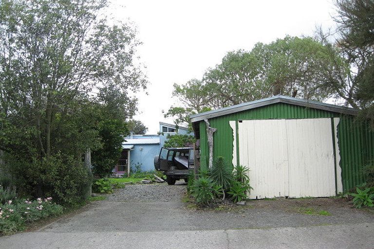 Photo of property in 21 Grove Road, Haumoana, 4102