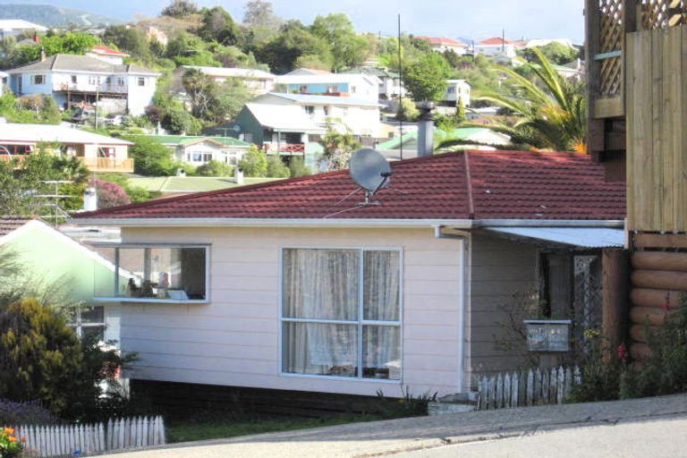 Photo of property in 2/10 Vosper Street, Toi Toi, Nelson, 7010