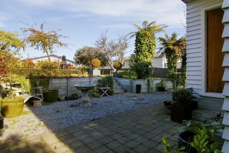 Photo of property in 19 Waitahanui Avenue, Taupo, 3330