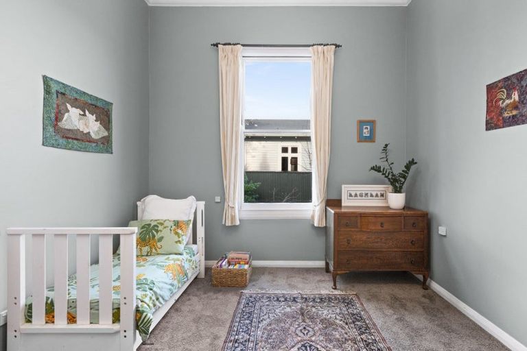 Photo of property in 28 Nelson Crescent, Napier South, Napier, 4110