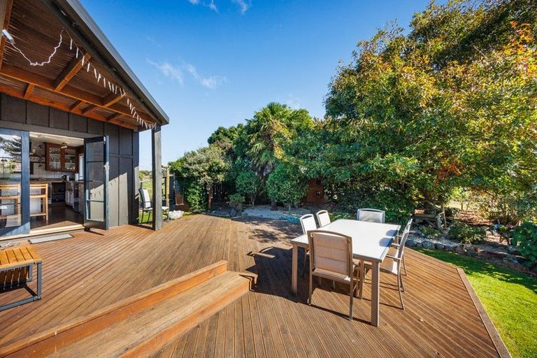 Photo of property in 573 Napier Road, Whakarongo, Palmerston North, 4470