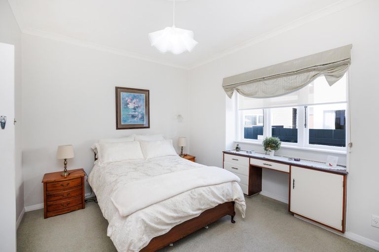 Photo of property in 21 Karina Terrace, Roslyn, Palmerston North, 4414