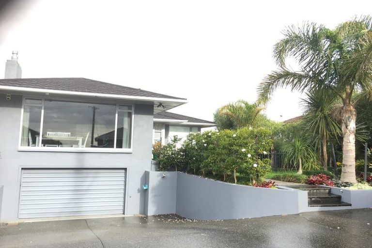Photo of property in 44b Bleakhouse Road, Howick, Auckland, 2014
