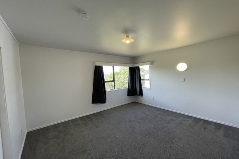 Photo of property in 1 Mabbett Lane, Waimauku, 0883