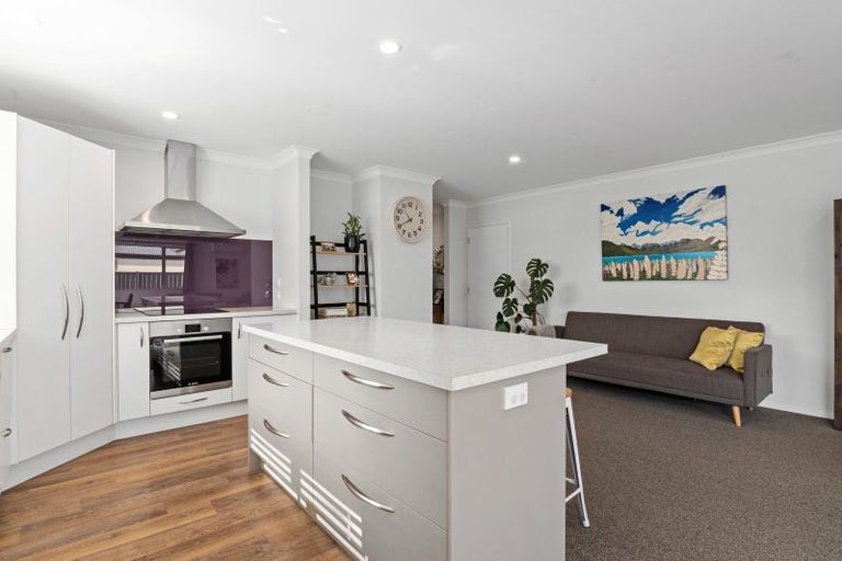 Photo of property in 47 Kendall View, Stoke, Nelson, 7011