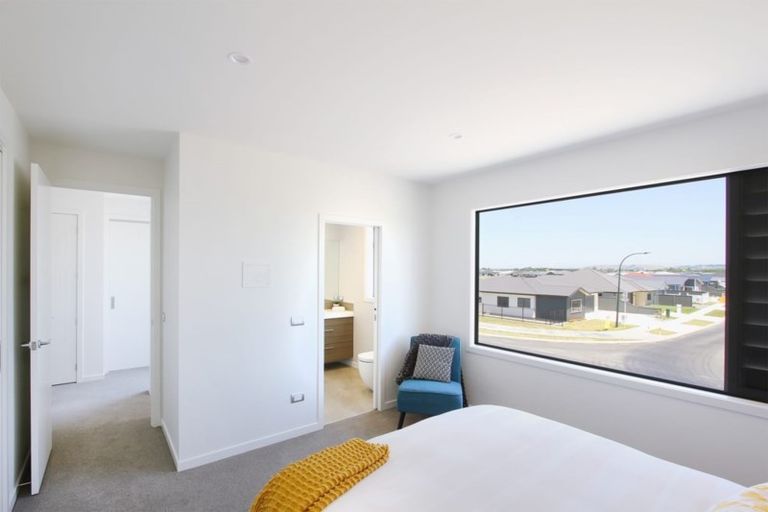 Photo of property in 124c Te Awa Avenue, Te Awa, Napier, 4110