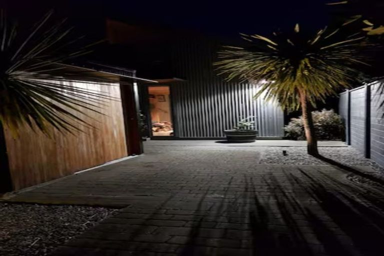 Photo of property in 14 High Street, Petone, Lower Hutt, 5012