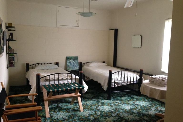 Photo of property in 4a Denholm Road, Hospital Hill, Napier, 4110