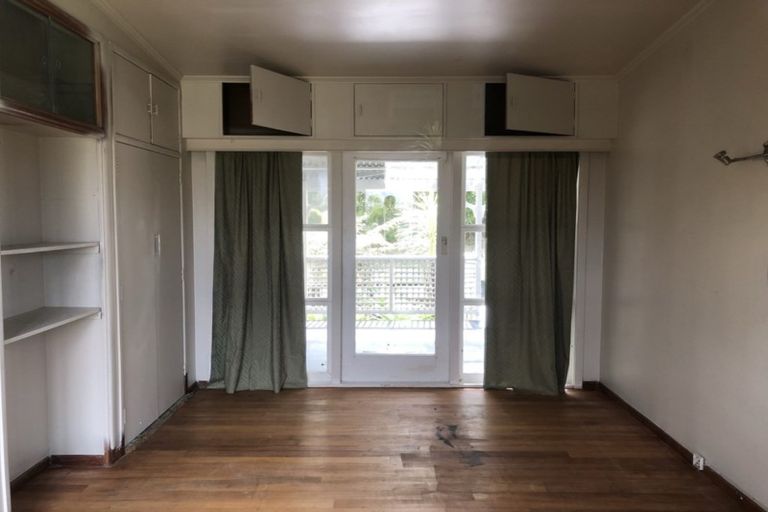 Photo of property in 64 Don Buck Road, Massey, Auckland, 0614