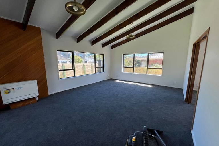 Photo of property in 271 Waterloo Road, Fairfield, Lower Hutt, 5011
