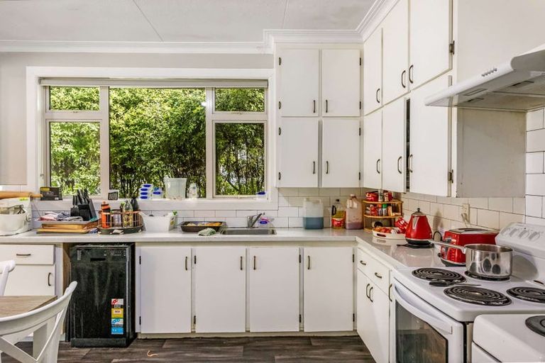 Photo of property in 32 Railway Esplanade, East Gore, Gore, 9710